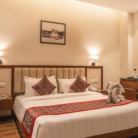 Hotel Amritara Sadka Amritsar Zewnętrze zdjęcie