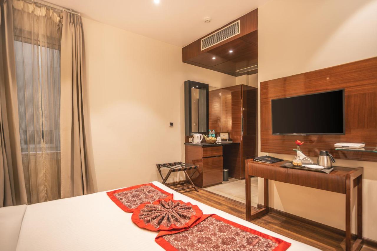 Hotel Amritara Sadka Amritsar Zewnętrze zdjęcie