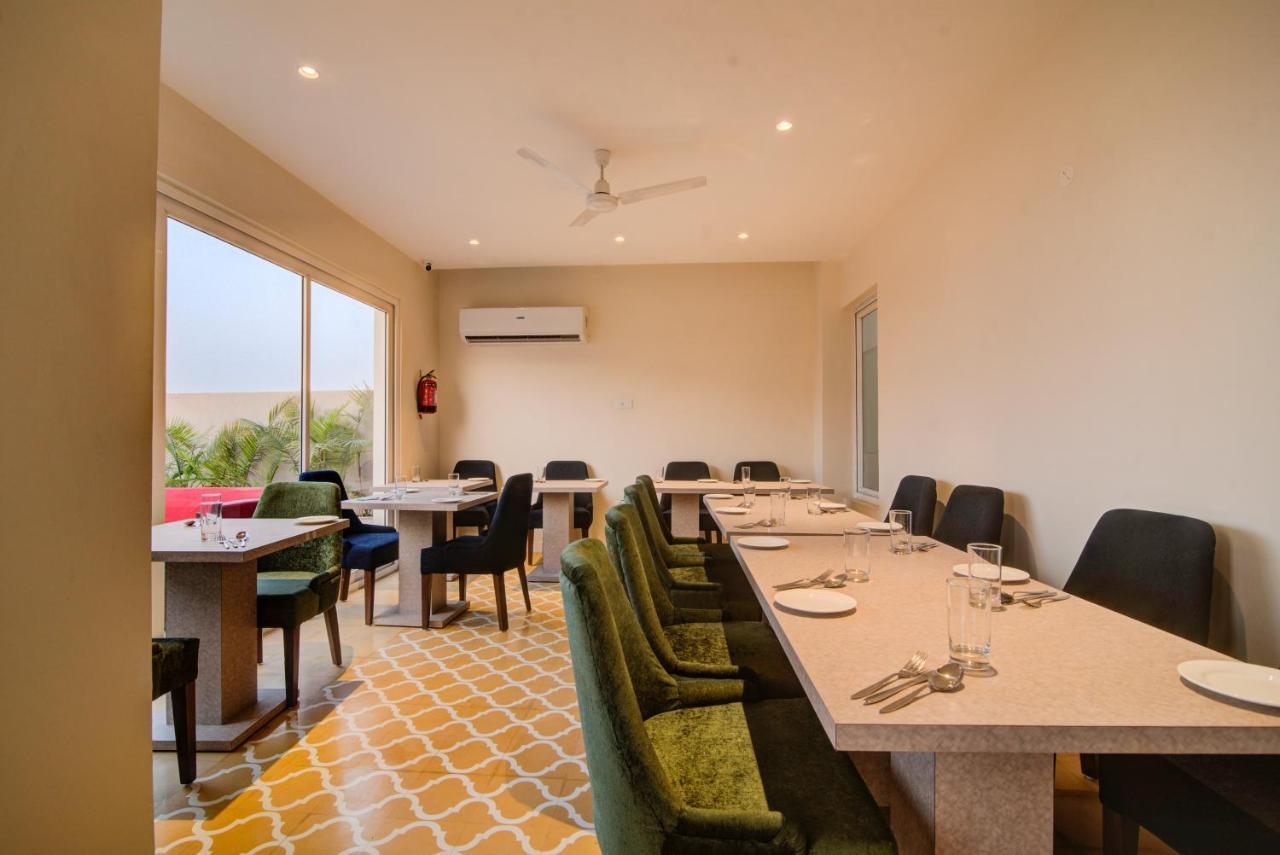 Hotel Amritara Sadka Amritsar Zewnętrze zdjęcie