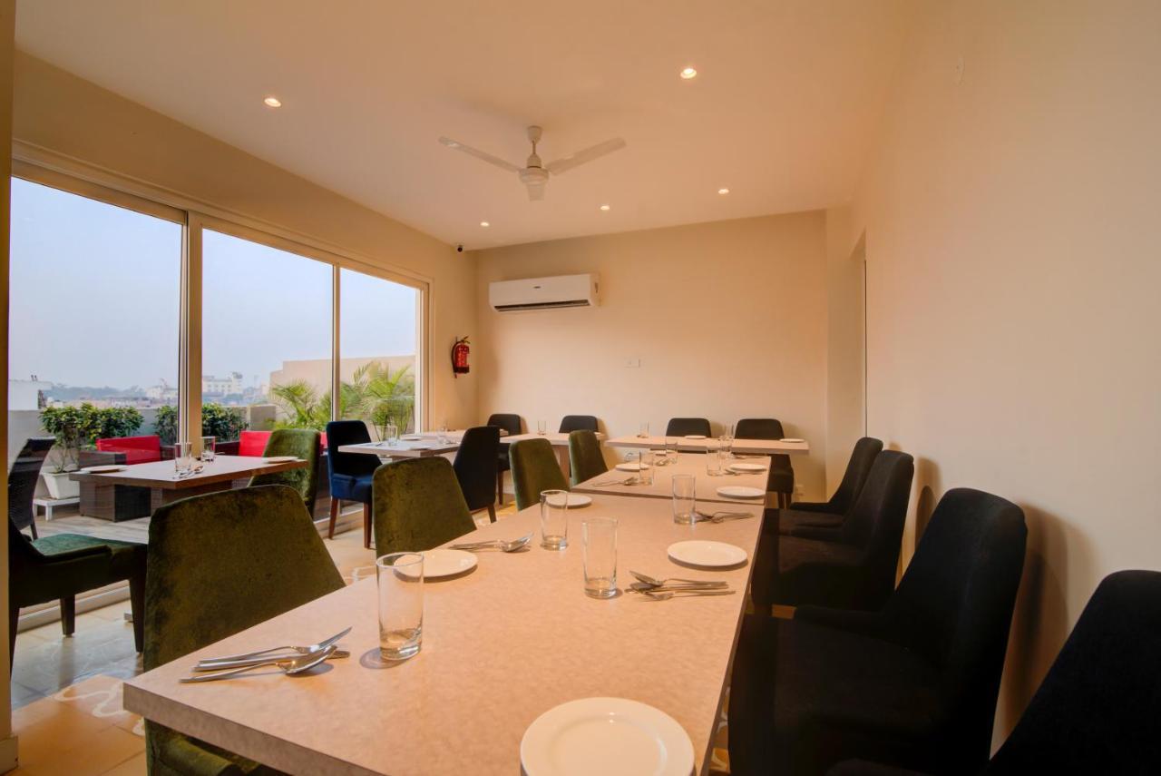 Hotel Amritara Sadka Amritsar Zewnętrze zdjęcie